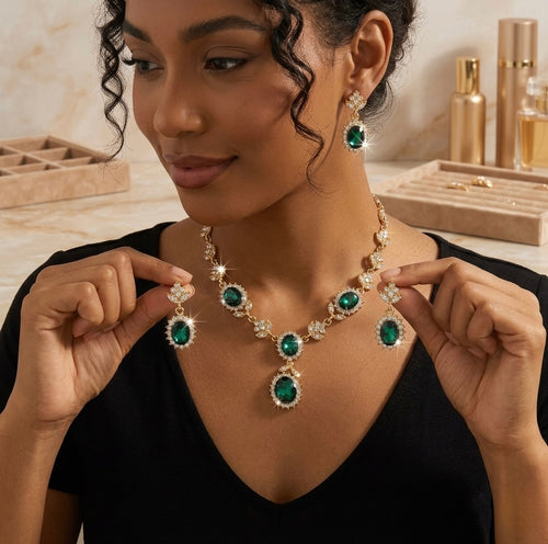 Klasik Emerald Grace Jewelry Set (Necklace + Earrings)