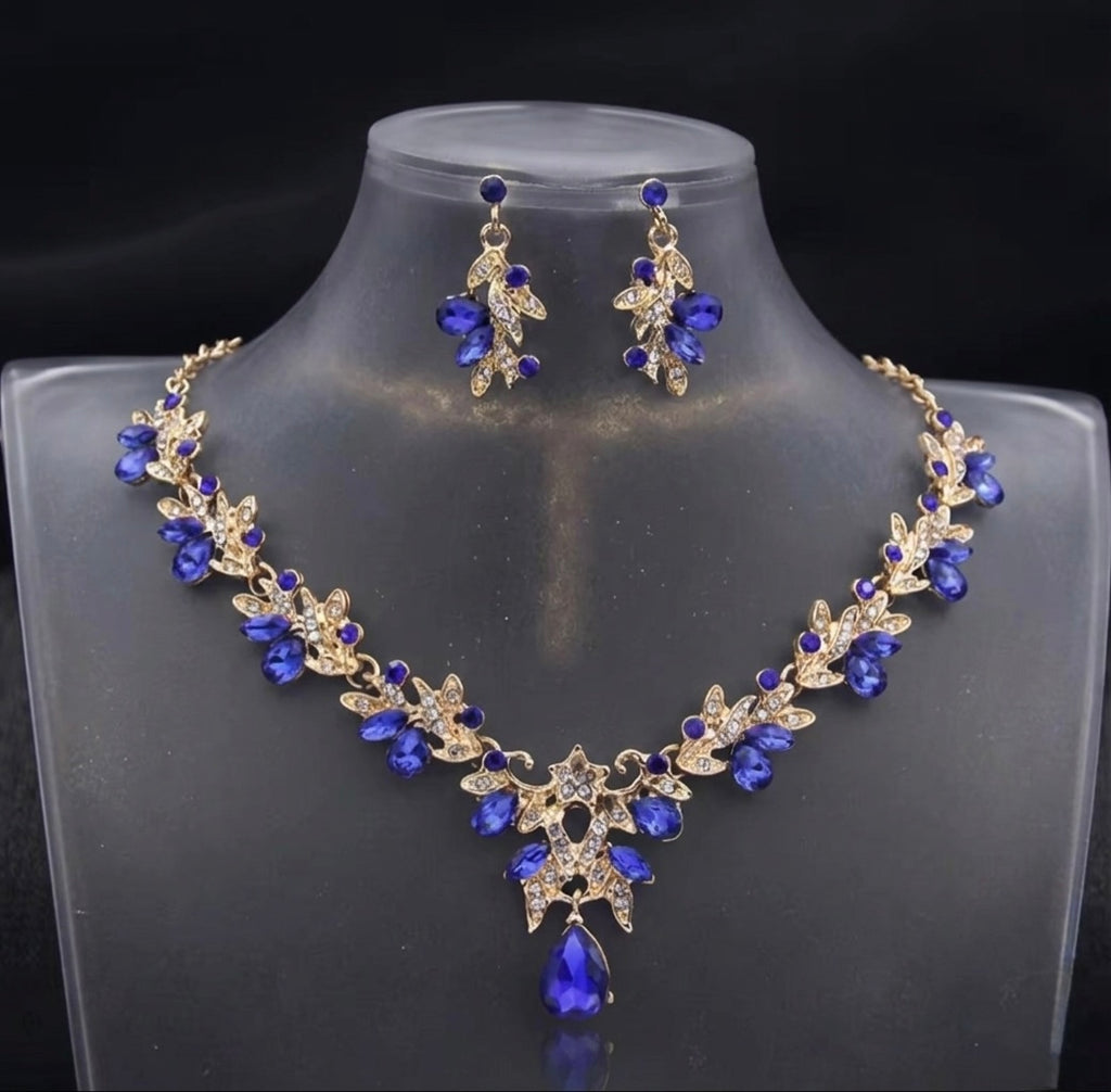 Klasik Royal Sapphire Jewelry Set (Necklace + Earrings)
