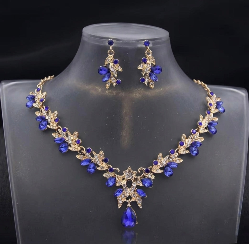 Klasik Royal Sapphire Jewelry Set (Necklace + Earrings)